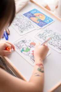Photo "Adult Explorers: How Coloring Can Help in Building a Stronger Sense of Self"