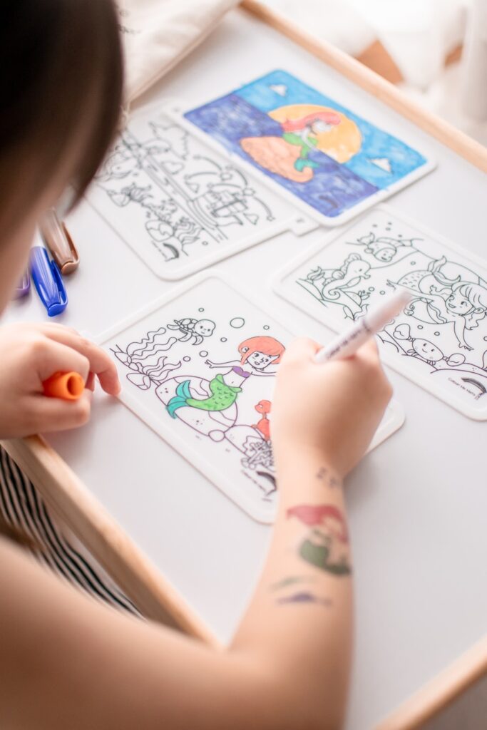 Photo "Adult Explorers: How Coloring Can Help in Building a Stronger Sense of Self"