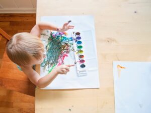 Photo "Preschool Playtime: How Coloring Helps Shy Kids Open Up"