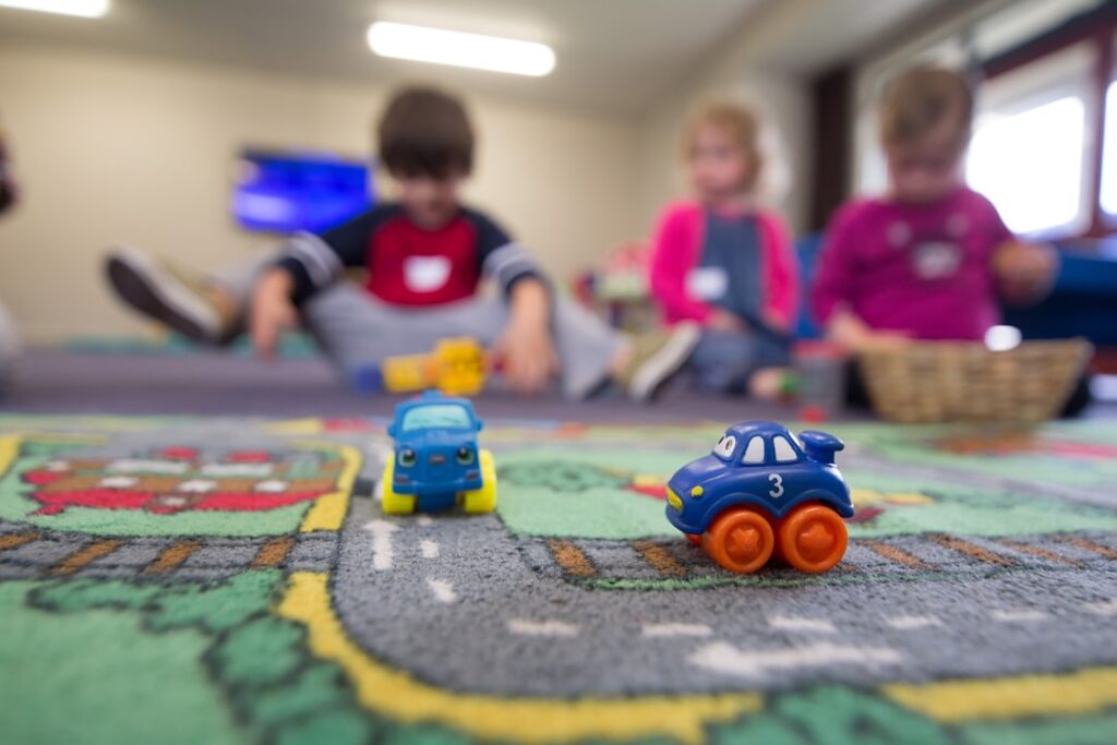 Preschool Playtime: That Time Leo Discovered Yellow and Blue Make Green