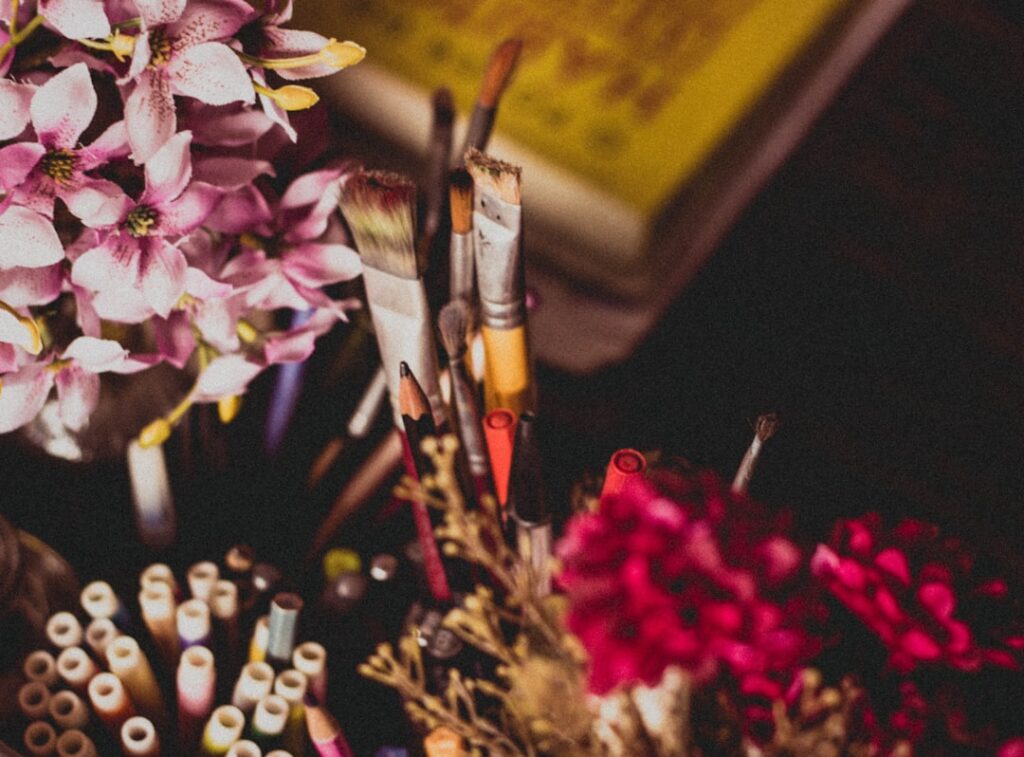Adult Explorers: Art Therapy and the Power of Mindful Doodling