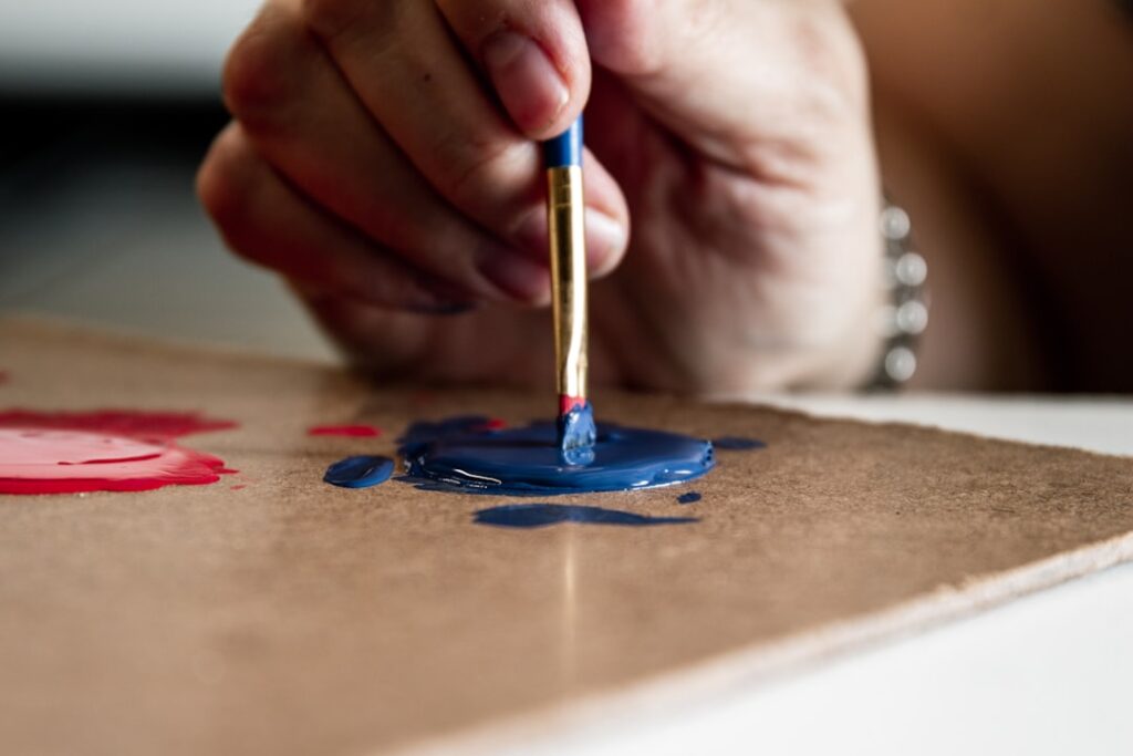 Elementary Explorers: Science Meets Art with Homemade Paint Projects
